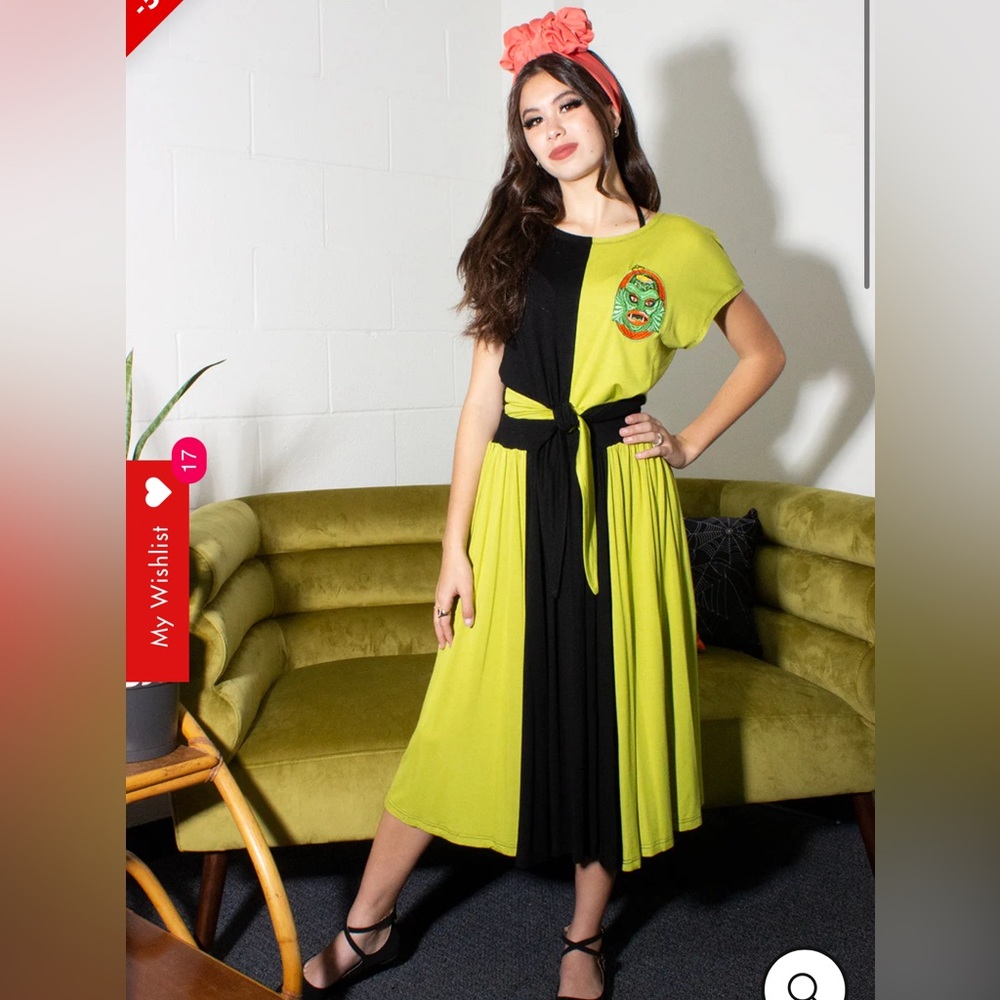 SOLD DO NOT BUY Oblong Box Shop Tili Mug Colorblock Skirt